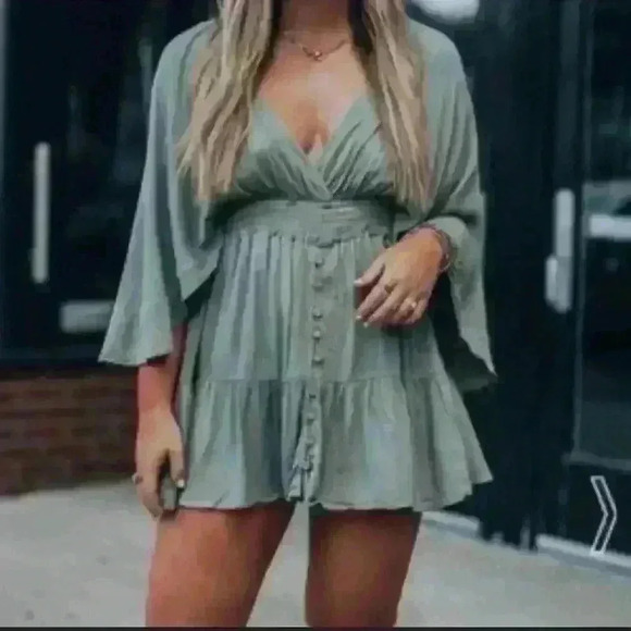 Mable Dress - size small - Picture 6 of 6